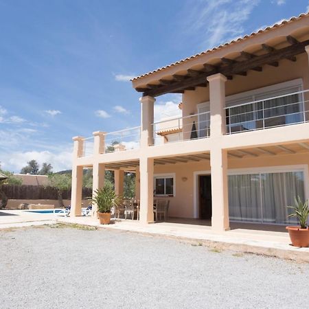 Villa Tom Is Near To Playa Den Bossa Sant Jordi de ses Salines Екстериор снимка